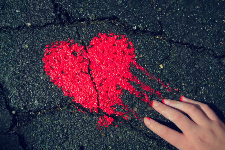 PIĘTNO DZIECIŃSTWA